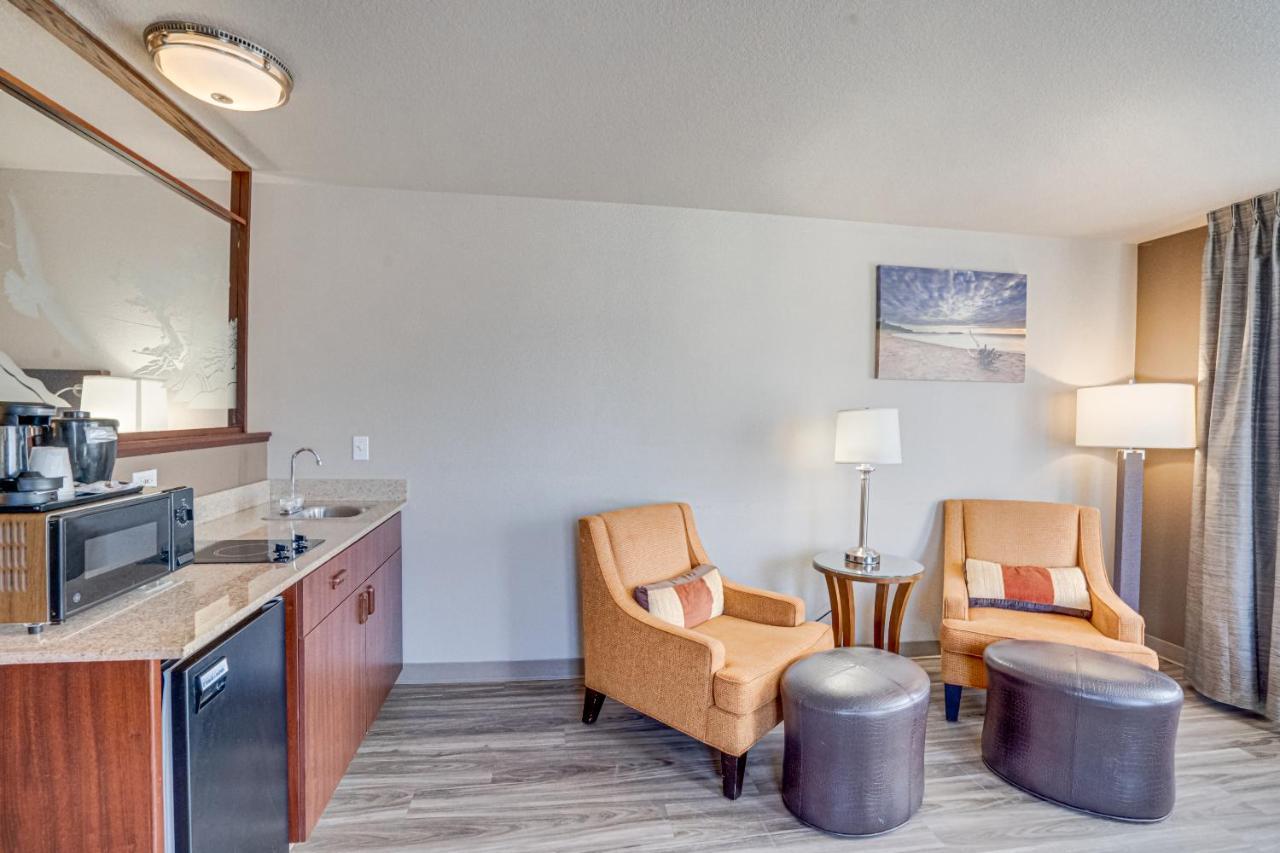 The Ashley Inn & Suites Lincoln City Exterior foto